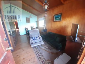 Finster Vende Hermosa Parcela De 25.000 M2 Valle Alegre, Qui