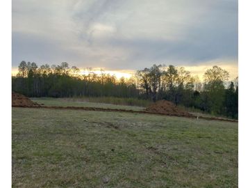 Mh&hauslink Vende: Hermosas Parcelas En Loteo Mirador De