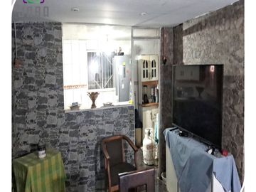 Casa Con Amplio Terreno, En La  Comuna El Bosque
