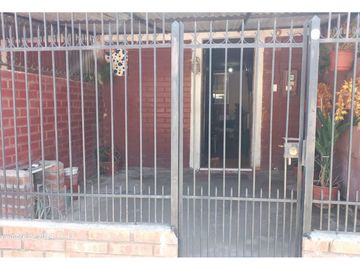 Oportunidad Venta Casa Comuna De El Bosque, 3d Y 1b Excelent