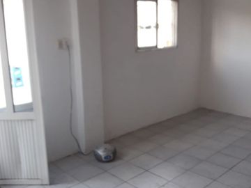SE VENDE CASA con DEPARTAMENTO sobre EMILIO de la CALLE 300