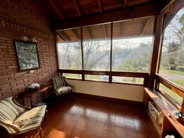CHALET DE 4 AMB CON PISCINA EN COUNTRY EL PARAISO