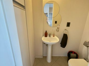Bellisimo Departamento 2 Ambientes en Duplex Apto Profesional Baño y Toilette
