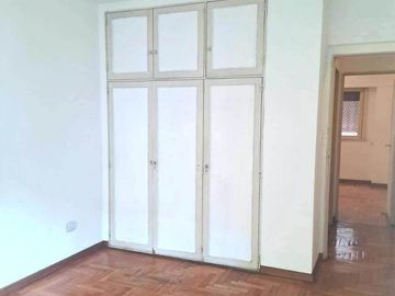 Caballito/Muy Buen Departamento 4 Ambientes con Dependencia y Cochera