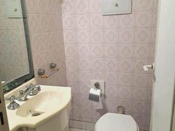 Caballito/Muy Buen Departamento 4 Ambientes con Dependencia y Cochera