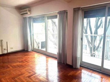 Caballito/Muy Buen Departamento 4 Ambientes con Dependencia y Cochera