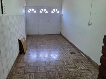 Casa 1/2 dormitorios