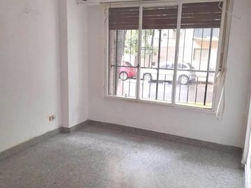 Almagro/Excelente para Inversores Muy Buen 2 Ambientes con Patio