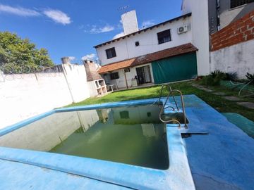 Chalet en venta en Parque Quirno