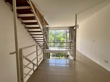 DPTO. LOFT 2 amb VENTA. Terraza propia, balcón.