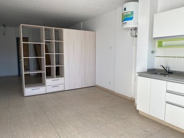 VENTA 1 AMBIENTE. BAJAS EXPENSAS. MUY LUMINOSO