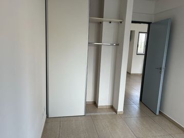 VENTA 2 AMBIENTES CON BALCÓN. POSIB DE FINANCIAR.