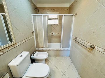 Casa de 7 ambientes y 5 habitaciones venta Ezeiza