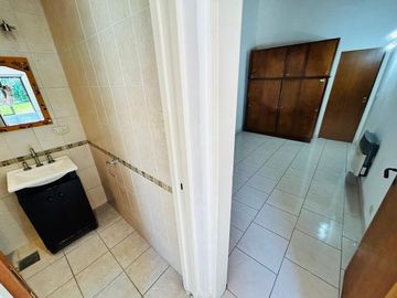Casa de 7 ambientes y 5 habitaciones venta Ezeiza