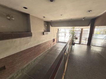 VENTA DEPARTAMENTO 4 AMBIENTES CON COCHERA ALMAGRO