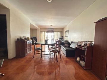 VENTA DEPARTAMENTO 4 AMBIENTES CON COCHERA ALMAGRO
