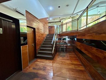 VENTA DEPARTAMENTO 4 AMBIENTES CON COCHERA ALMAGRO