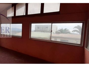 Finster Vende Gran Propiedad Uso Comercial Y Residencial Qui