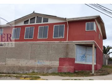Finster Vende Gran Propiedad Uso Comercial Y Residencial Qui