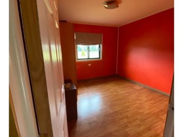 Parela 3,77ha. Con Casa, Bodega, Piscina, Quincho (en Oferta