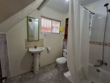 A La Venta Hermosa Casa + Casa Y Cabaña, Con Vista Al Mar En