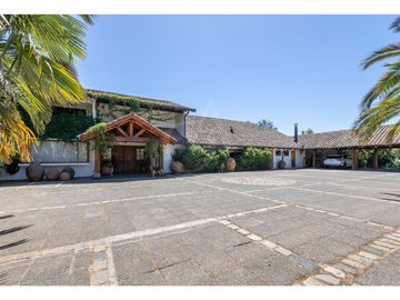 Casa En Venta Condominio La Reina, ( Cercano A Colegio Inglé