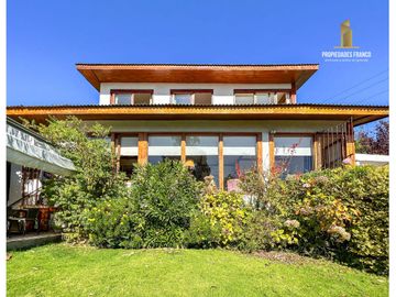 Concon Venta Casa 4d 3b Vista Mar Jardín Piscina Las Elenas