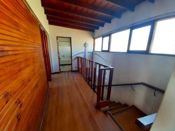 Finster Vende Espectacular Casa Frente Hotel Yachting Quinte