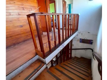 Finster Vende Espectacular Casa Frente Hotel Yachting Quinte