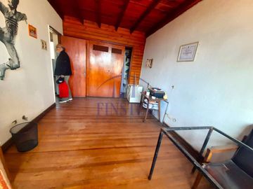 Finster Vende Espectacular Casa Frente Hotel Yachting Quinte