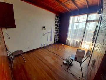 Finster Vende Espectacular Casa Frente Hotel Yachting Quinte