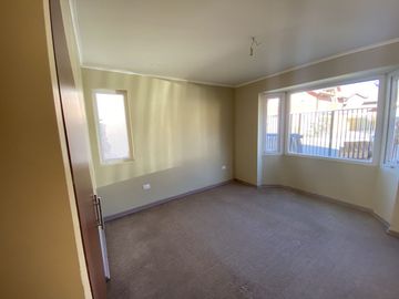 Casa En Venta Valles Del Country, Las Rastras, Talca