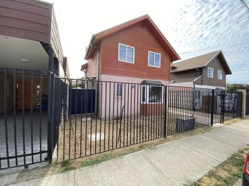 Casa En Venta Valles Del Country, Las Rastras, Talca