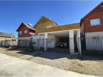 Casa En Venta, Valles Del Country, Las Rastras, Talca.