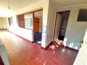 Finster Vende Propiedad Comercial En Ubicación Estratégica!