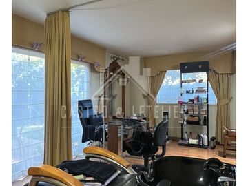 Se Vende Hermosa Casa De 3 Niveles En Sector Lomas De Mirasu