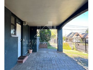 Se Vende Hermosa Casa De 3 Niveles En Sector Lomas De Mirasu