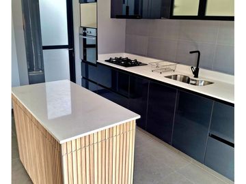Remodelada / Arizona / Cleveland