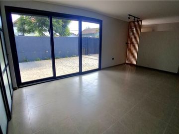 Remodelada / Arizona / Cleveland