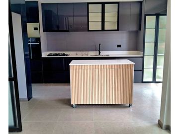Remodelada / Arizona / Cleveland