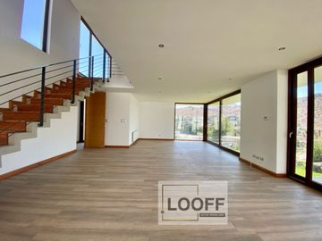 Condominio La Reserva. No Perimetral. Orientación Norte