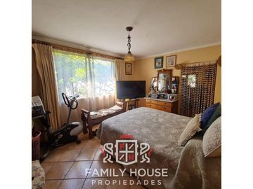 Propiedad En Venta En Calle Ramón Carvallo, La Cisterna. FHP