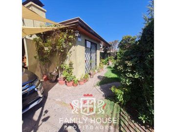 Propiedad En Venta En Calle Ramón Carvallo, La Cisterna. FHP