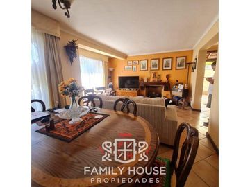 Propiedad En Venta En Calle Ramón Carvallo, La Cisterna. FHP