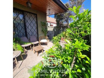 Propiedad En Venta En Calle Ramón Carvallo, La Cisterna. FHP
