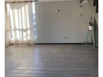 Gestimob Vende Departamento Duplex En Calle Huérfanos  Condo