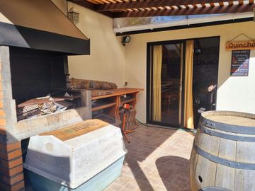 SE VENDE EXCLUSIVA CASA EN SECTOR MIRADOR DEL VALLE