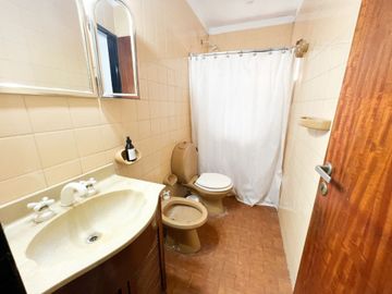 VENTA PH TIPO CASA 3 AMB PB B. CERRADO HURLINGHAM
