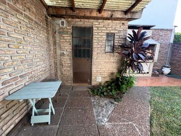 VENTA PH TIPO CASA 3 AMB PB B. CERRADO HURLINGHAM