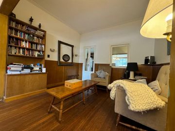 VENTA CASA RAMOS MEJIA 6 AMBIENTES CON PISCINA Y C